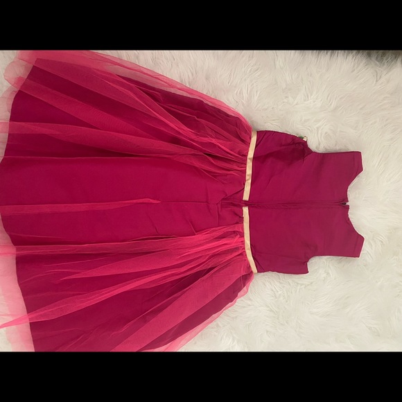 Girls dress. Brand New! Size: 7/8 - Picture 2 of 3